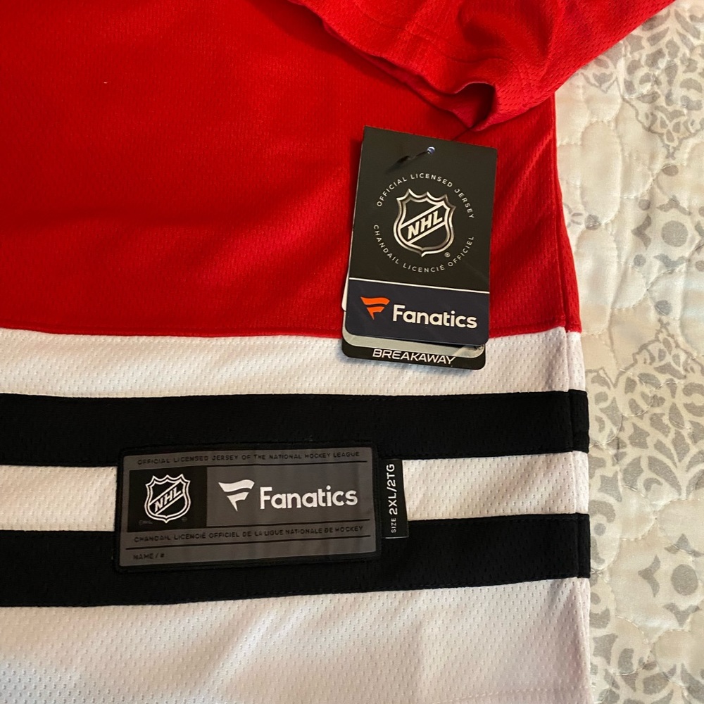 Patrick Kane #88 Chicago Blackhawks Home  Breakaway Jersey (Red) Size XXL - Picture 6 of 10